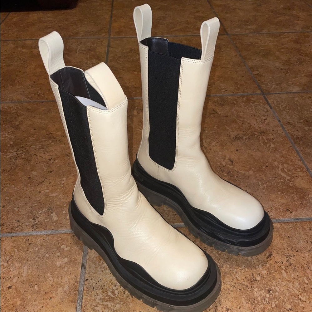 Bottega Veneta Tire Clear Sole Boots
